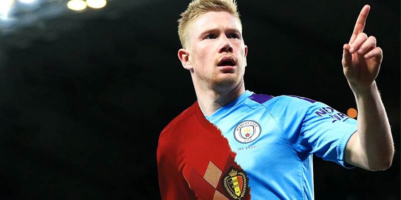 Anh đã đạt được hàng loạt thành tựu trong màu áo Man City và ĐTQG Bỉ