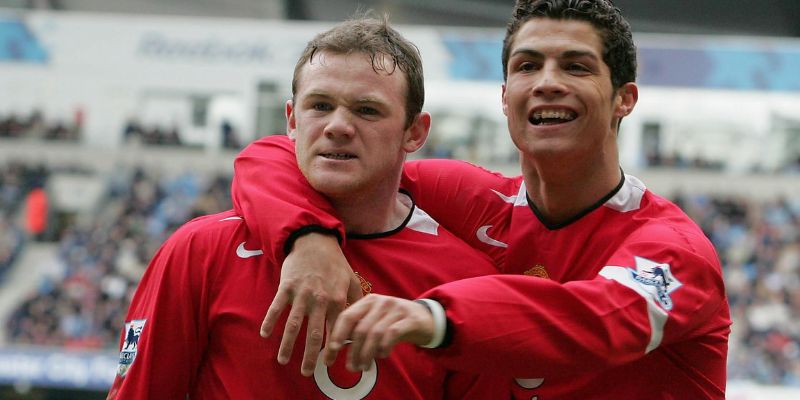 Dấu ấn đầu tiên mùa giải 2004-2005 cùng Manchester United